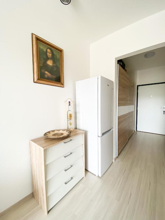 Krásny moderný 1-izbový byt, novostavba + parking Bratislava Exterior foto